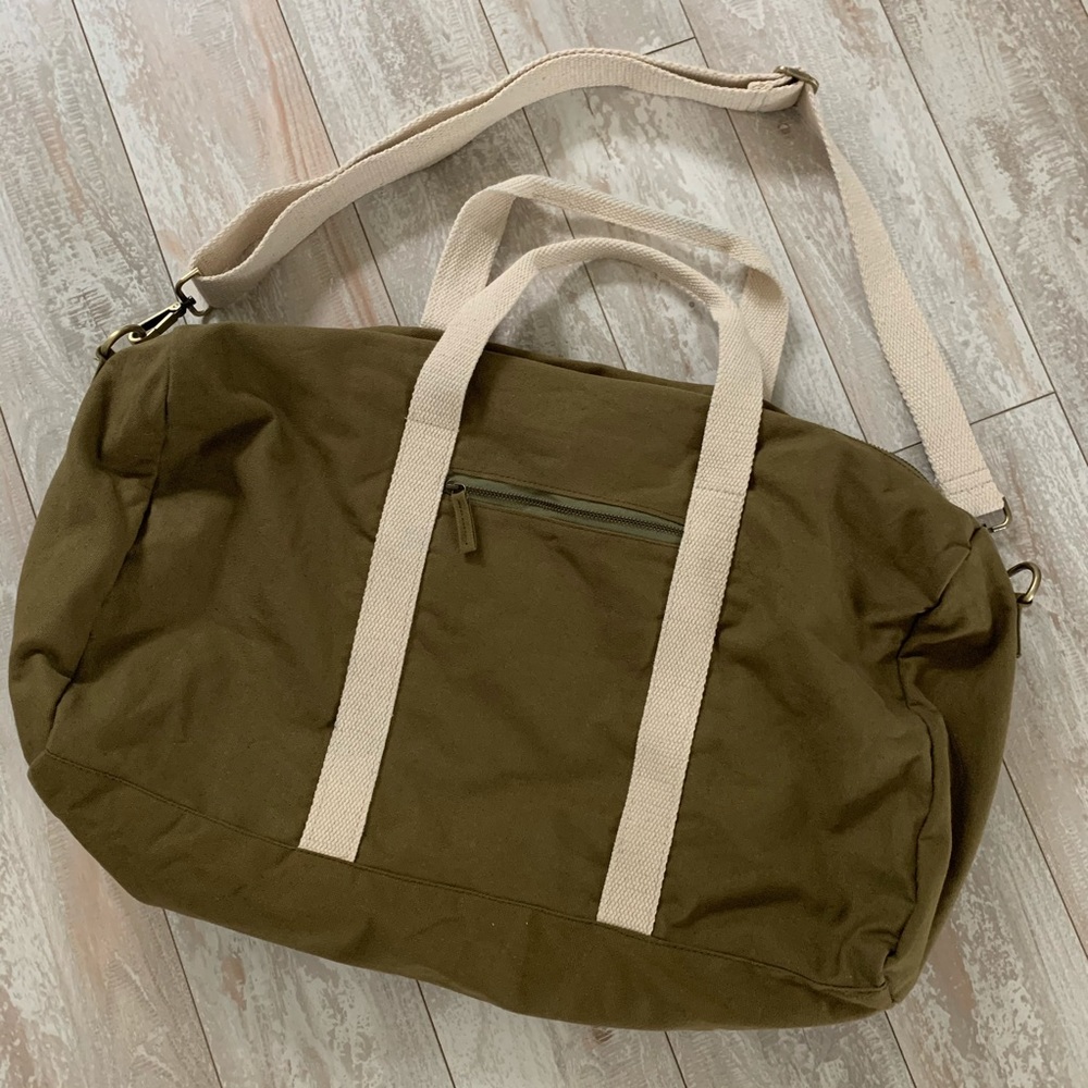 Known Supply • NWOT Olive Green Weekender Duffle